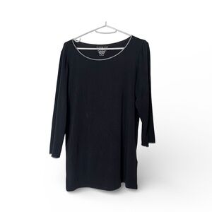 Women’s Black Long Sleeve Top